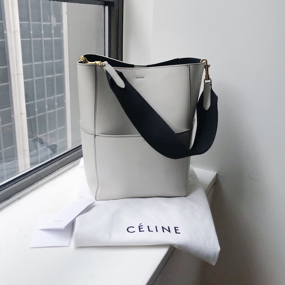 Céline large sangle seau